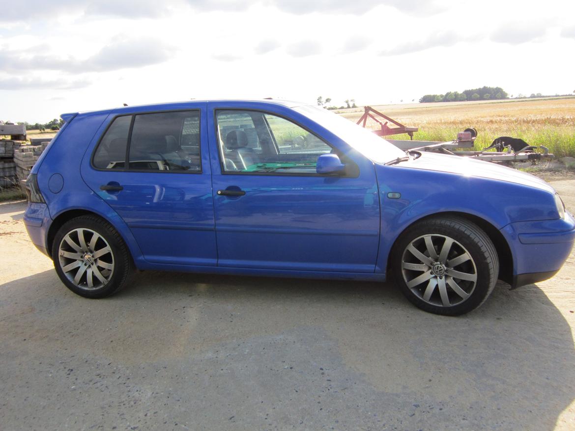 VW Golf 4 TDI 130 Highline (Tidl./før) billede 3