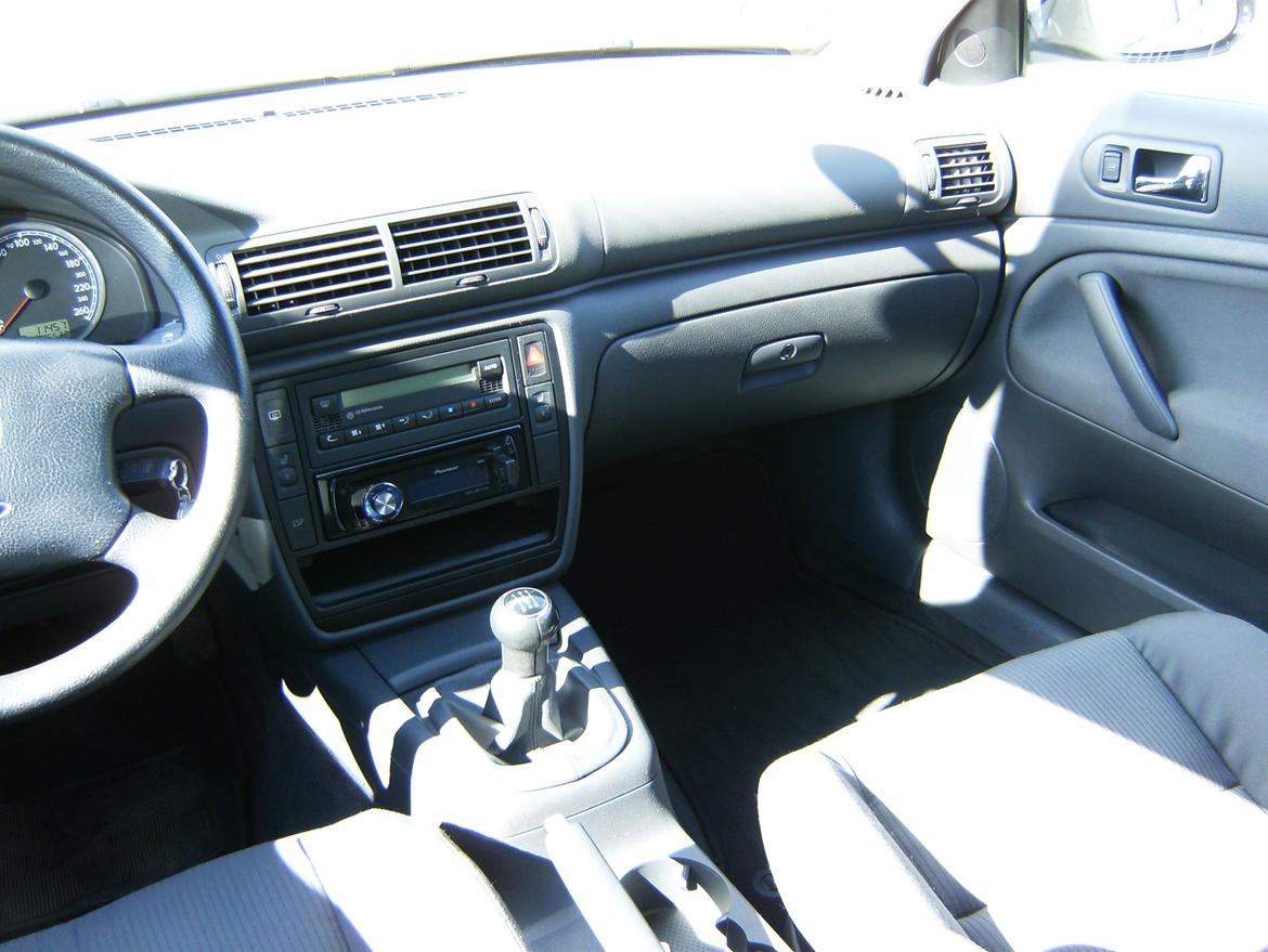 VW Passat Variant 3bg 1,8T Solgt billede 16