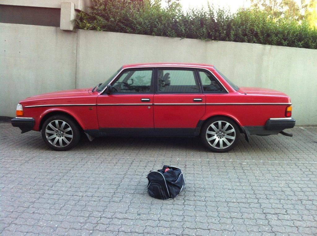 Volvo 240 GL sedan - Dejlig profil.  billede 1