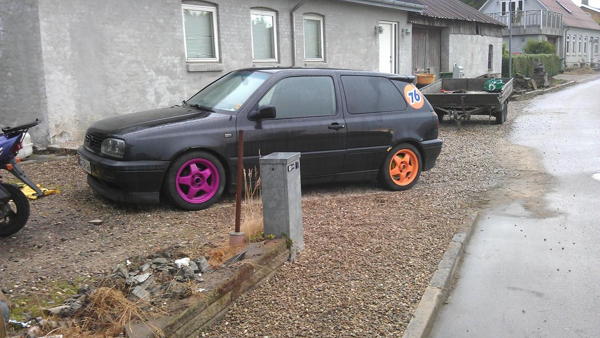 VW golf 1,8 (solgt) billede 3