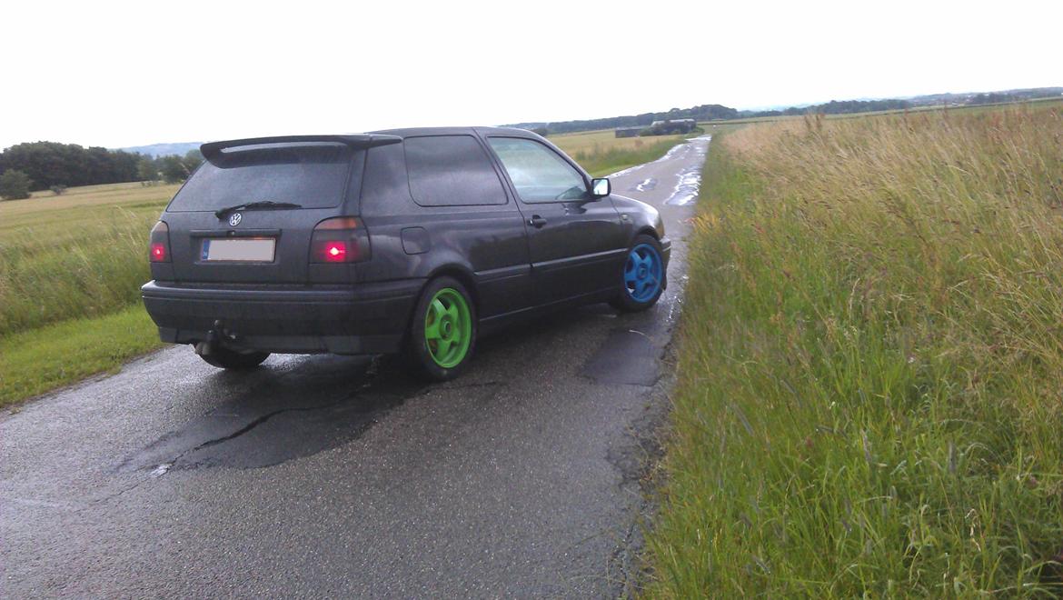 VW golf 1,8 (solgt) billede 6