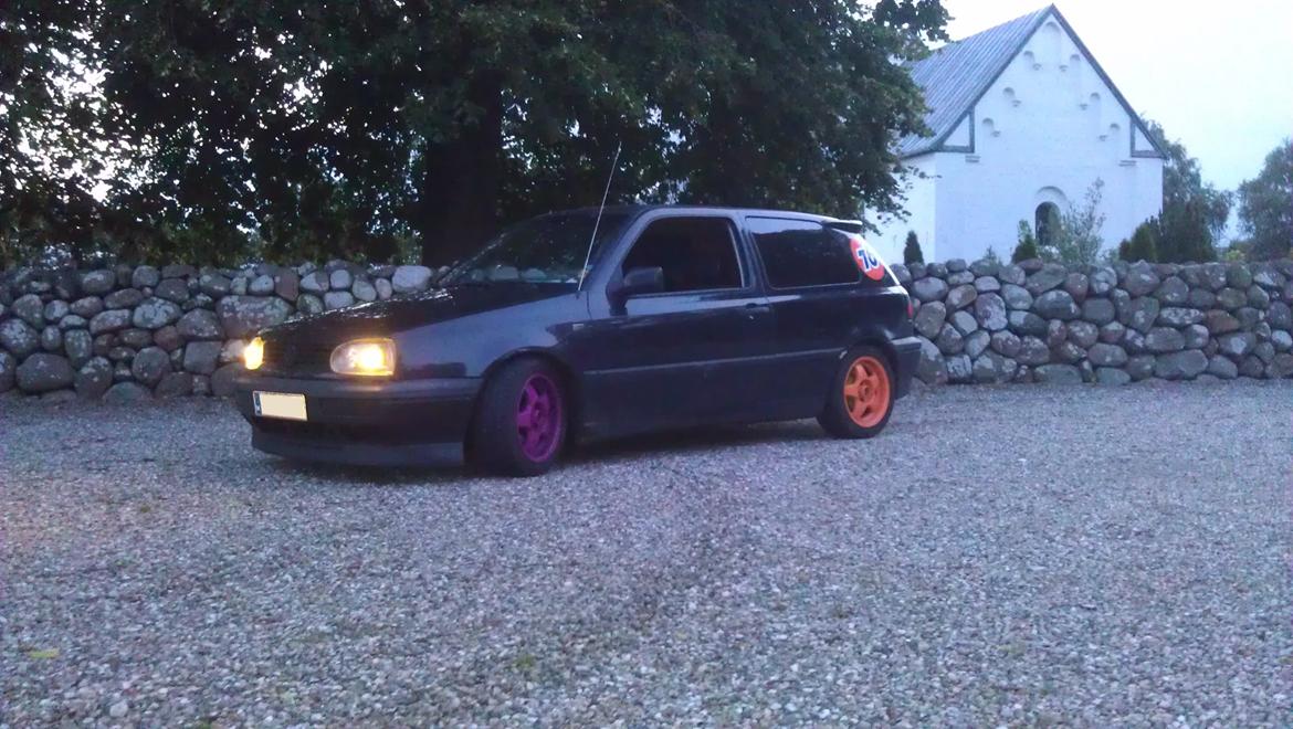 VW golf 1,8 (solgt) billede 8