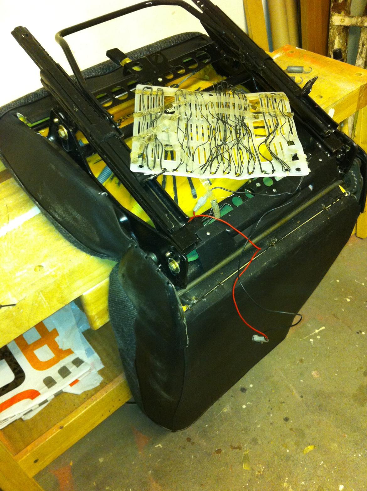 Volvo 240 GL sedan - Sædevarmen var røget, og den er træls at leve uden om vinteren. billede 17