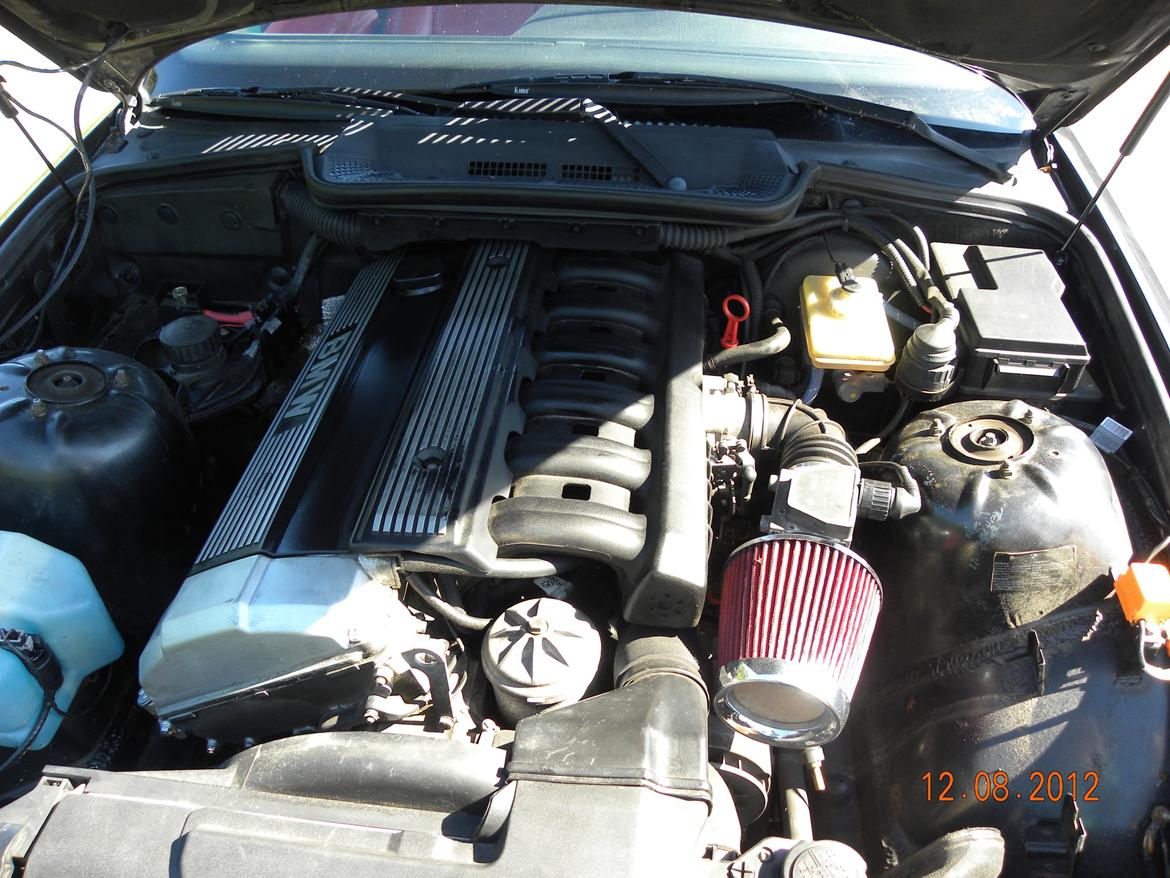 BMW 320 i E36 Coupe billede 9