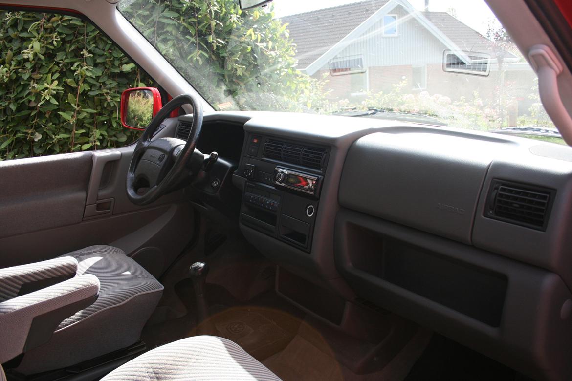 VW Multivan 2.5 TDI billede 2