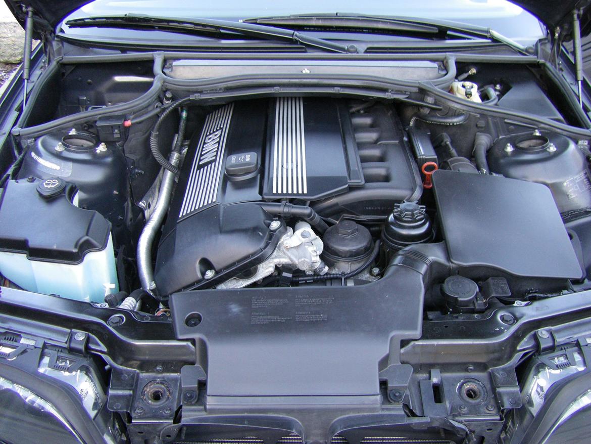 BMW 320i E46 billede 9