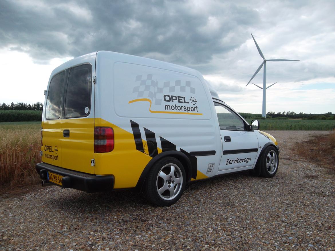 Opel Combo 1.4i -Servicevognen- SOLGT billede 2
