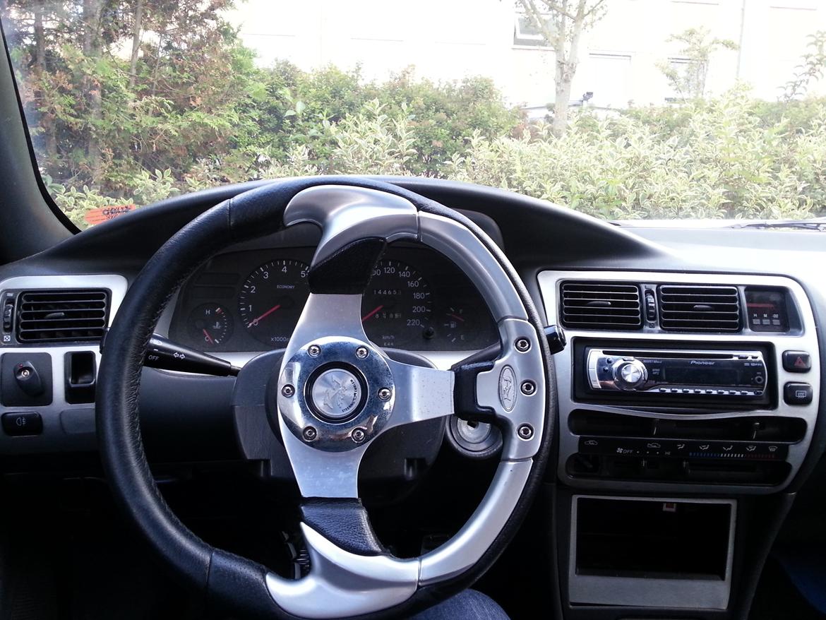 Toyota Corolla E10 billede 8