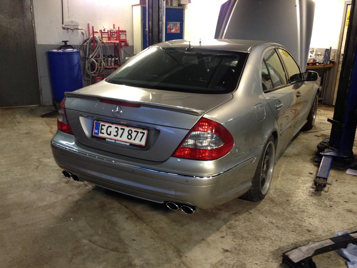 Mercedes Benz E270 CDI billede 2