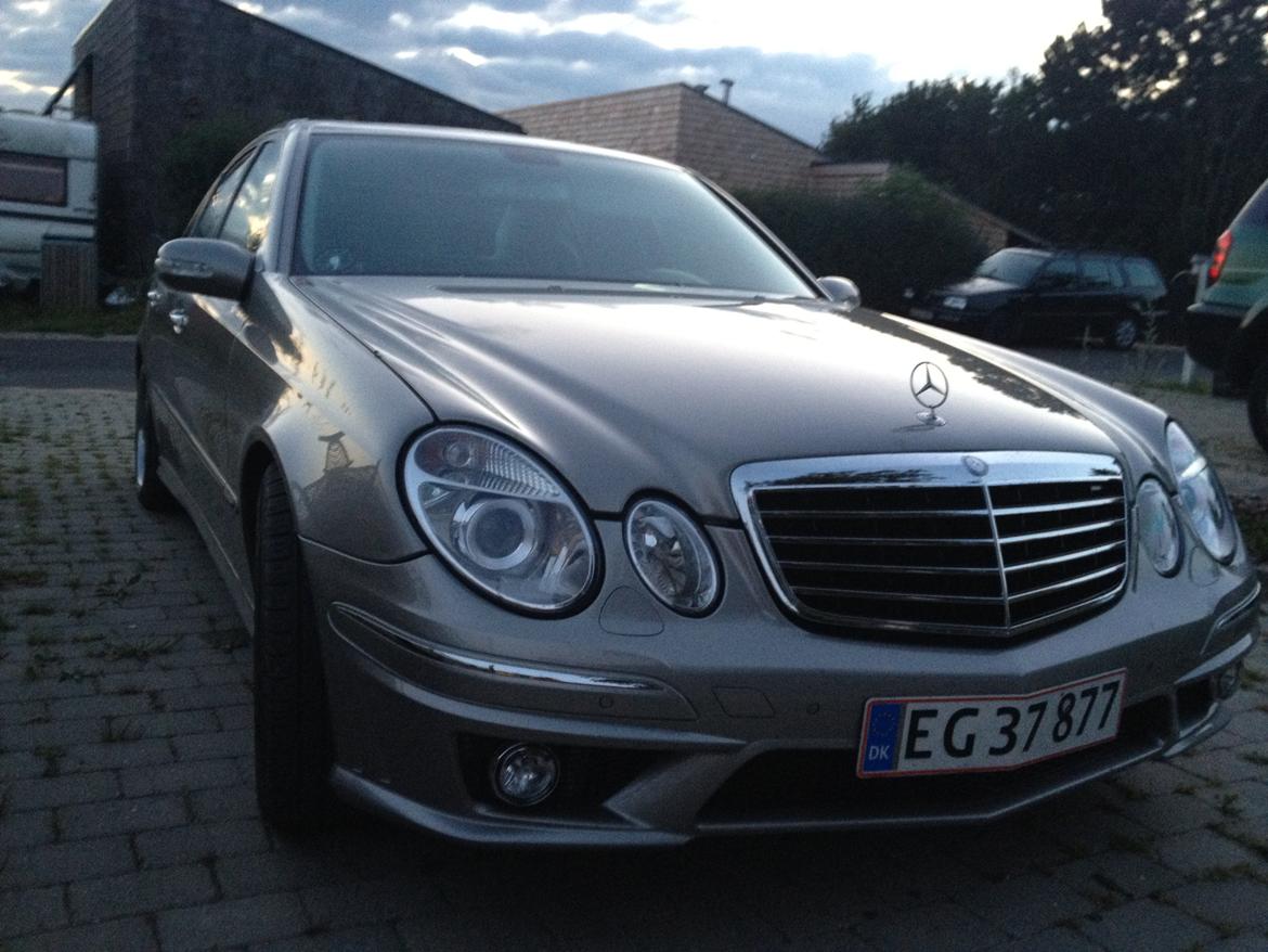 Mercedes Benz E270 CDI billede 3