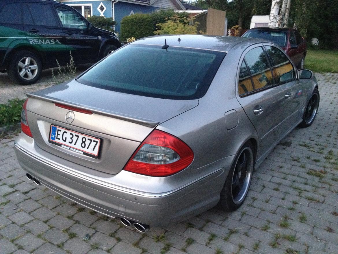 Mercedes Benz E270 CDI billede 6