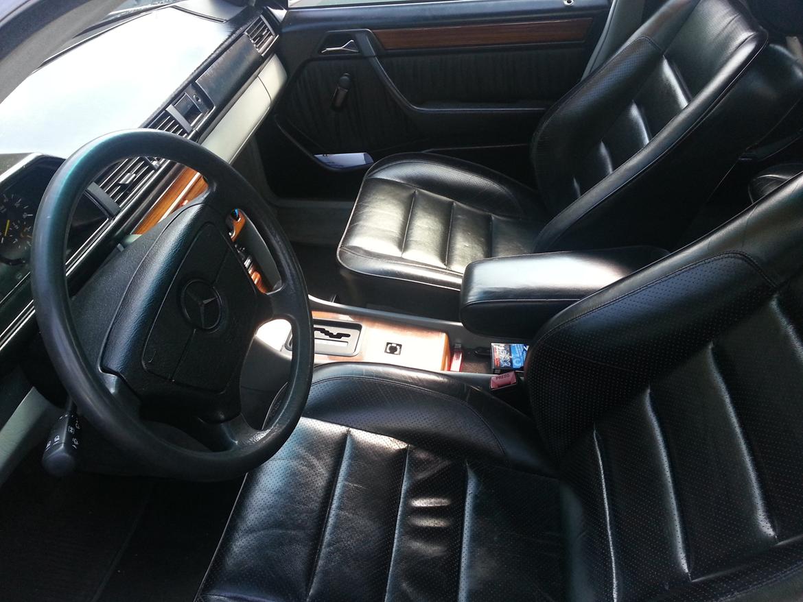 Mercedes Benz w124 300d billede 6