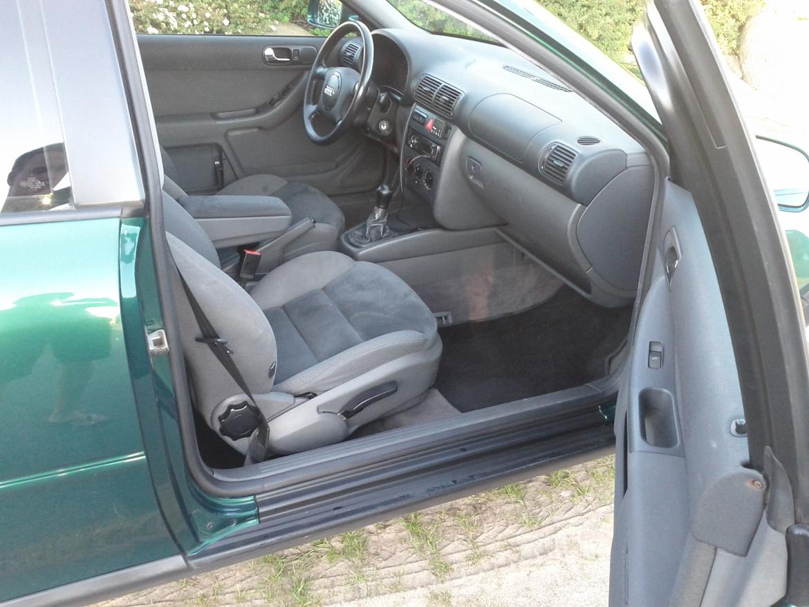 Audi A3 1,8 20V  #SOLGT" billede 3