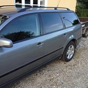 VW Passat 3BG