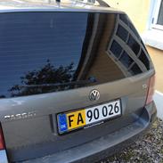 VW Passat 3BG