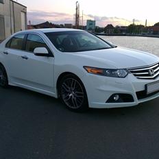 Honda Accord sedan Elegance