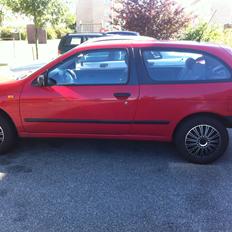 Nissan Almera 1.4i nordic HB