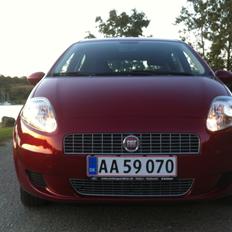 Fiat Grande Punto 1,4 16V Dynamic "TOTALSKADET"