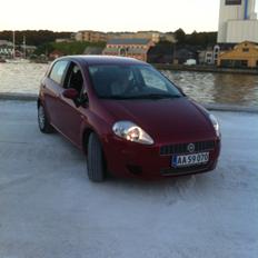 Fiat Grande Punto 1,4 16V Dynamic "TOTALSKADET"