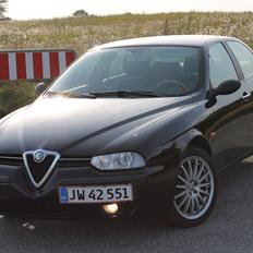 Alfa Romeo 156