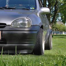 Opel Corsa b 1,4 si 16v