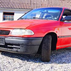 Opel Astra F