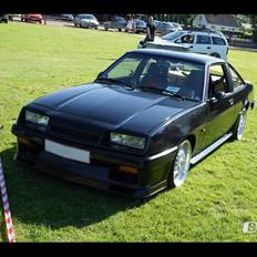 Opel Manta 2.0E GSI