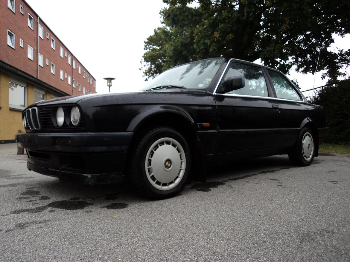 BMW E30 318i billede 14