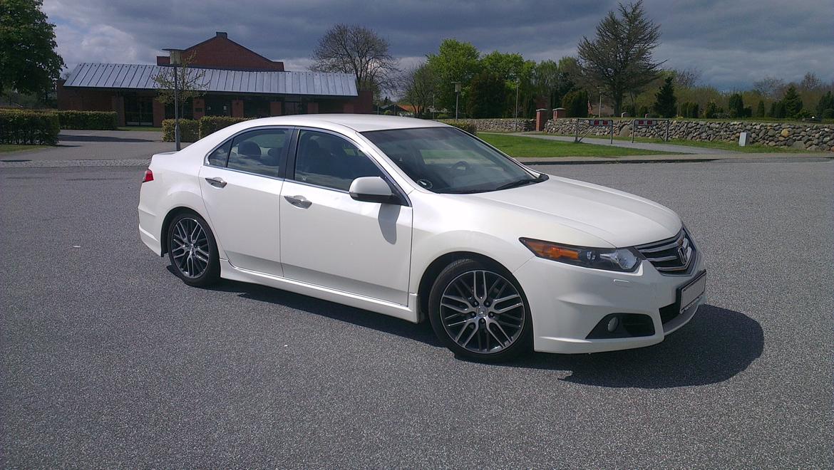 Honda Accord sedan Elegance billede 4