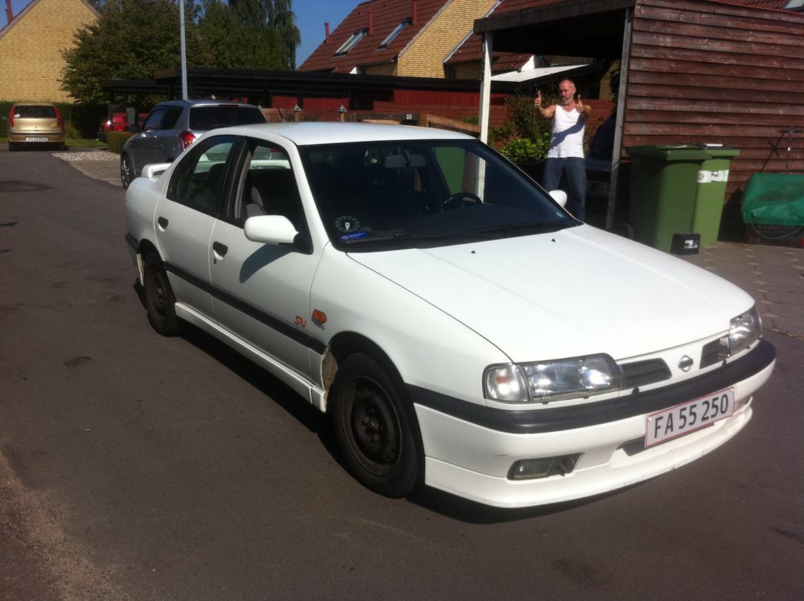 Nissan Primera 1.6 sri billede 3