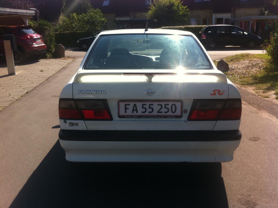 Nissan Primera 1.6 sri billede 6