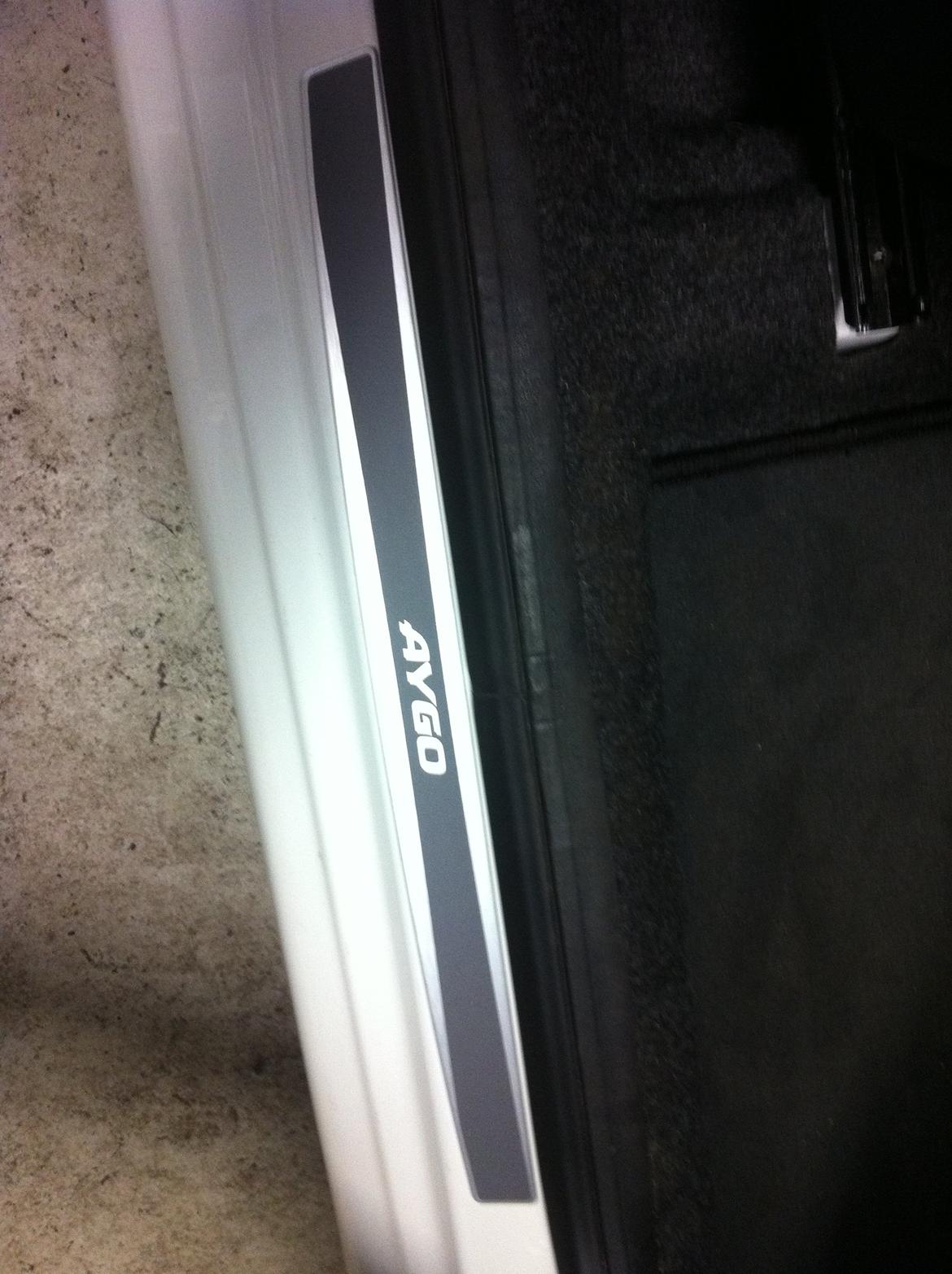 Toyota Aygo solgt billede 16