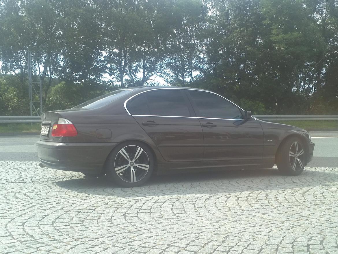 BMW 320i E46 2,0 24V billede 6