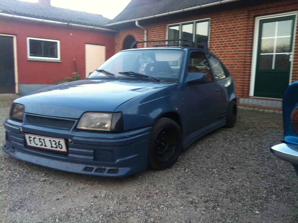 Opel Kadett E (Ferguson) billede 1