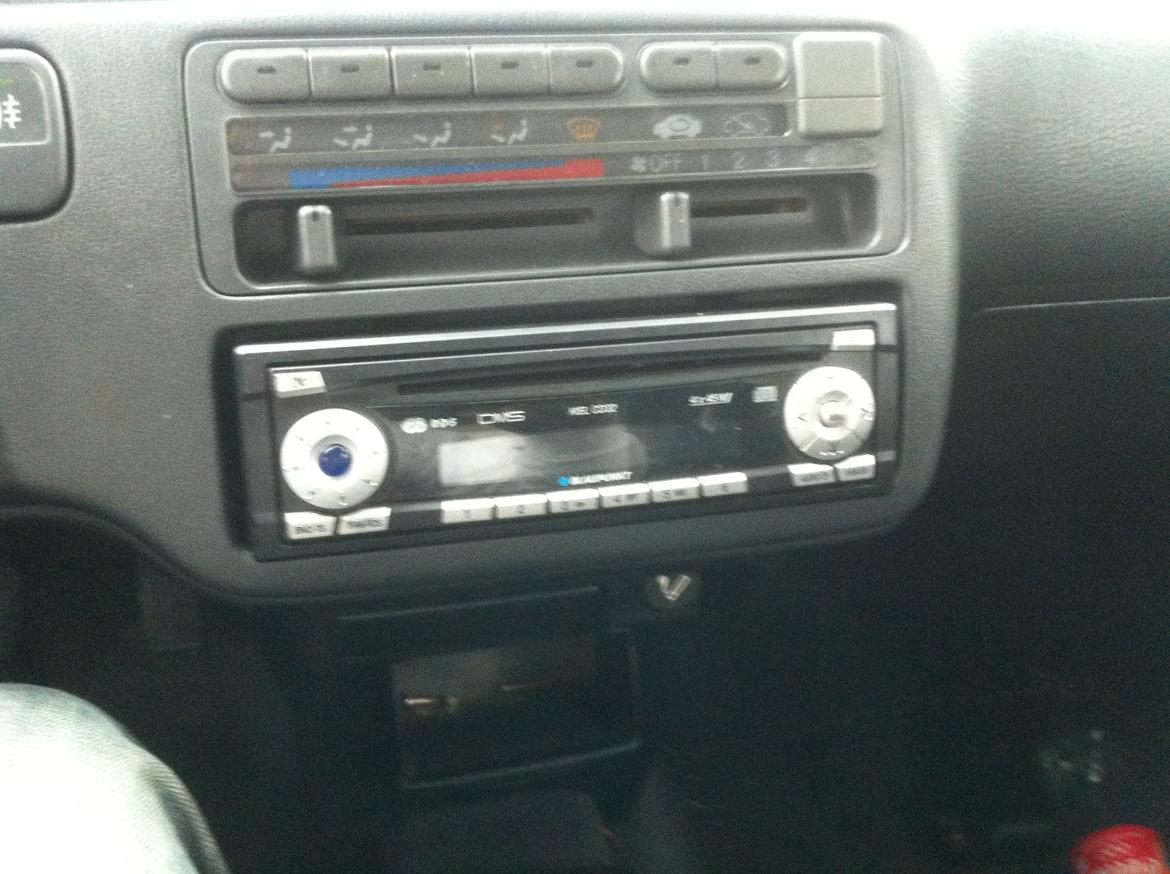 Honda civic 1.5 lsi - så fik jeg sat radio i billede 14