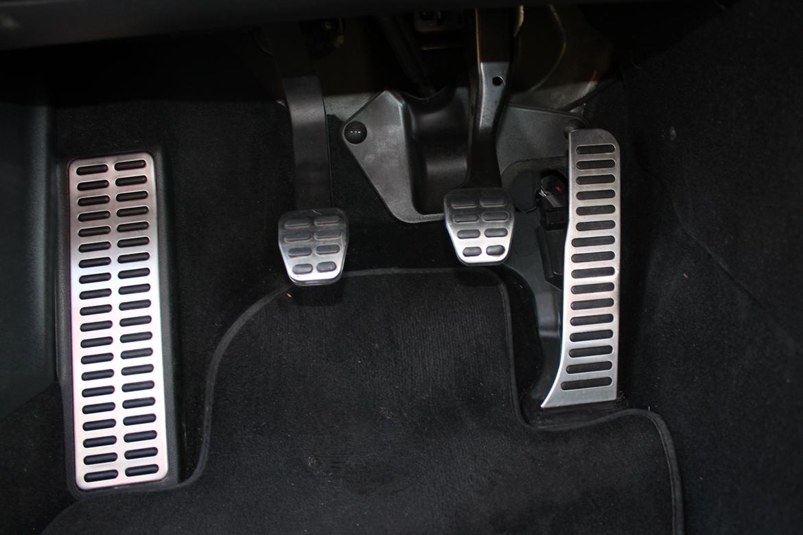 Skoda Octavia GreenLine - RS alu pedaler med fod hvile.
 billede 17