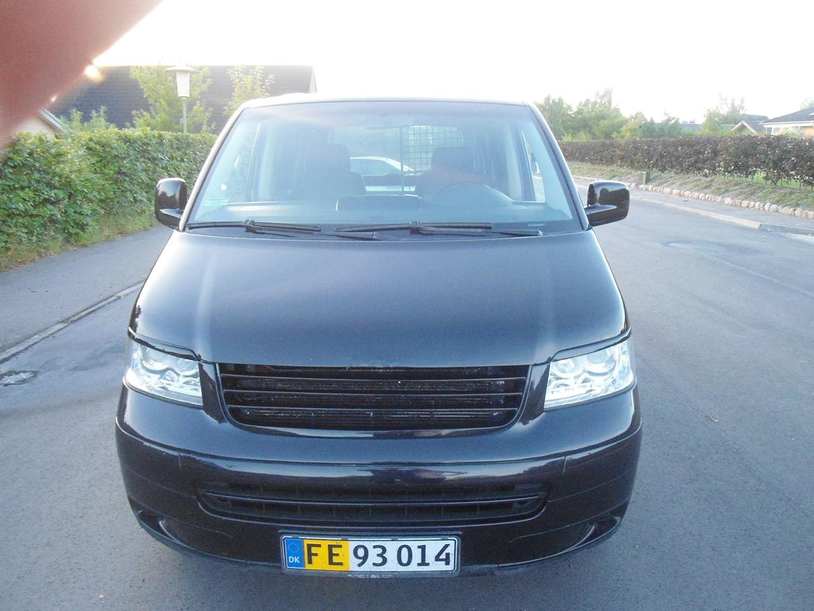 VW Multivan 2,5 TDI billede 2