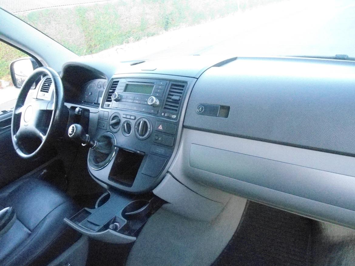 VW Multivan 2,5 TDI billede 6