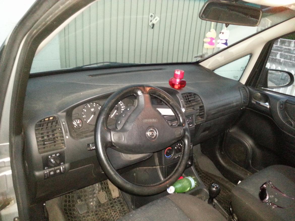 Opel zafira 7 personers billede 4