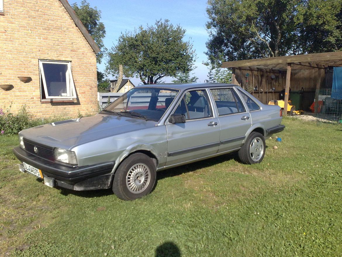 VW Santana Quantum LX 5 Wolfsburg Edition billede 2