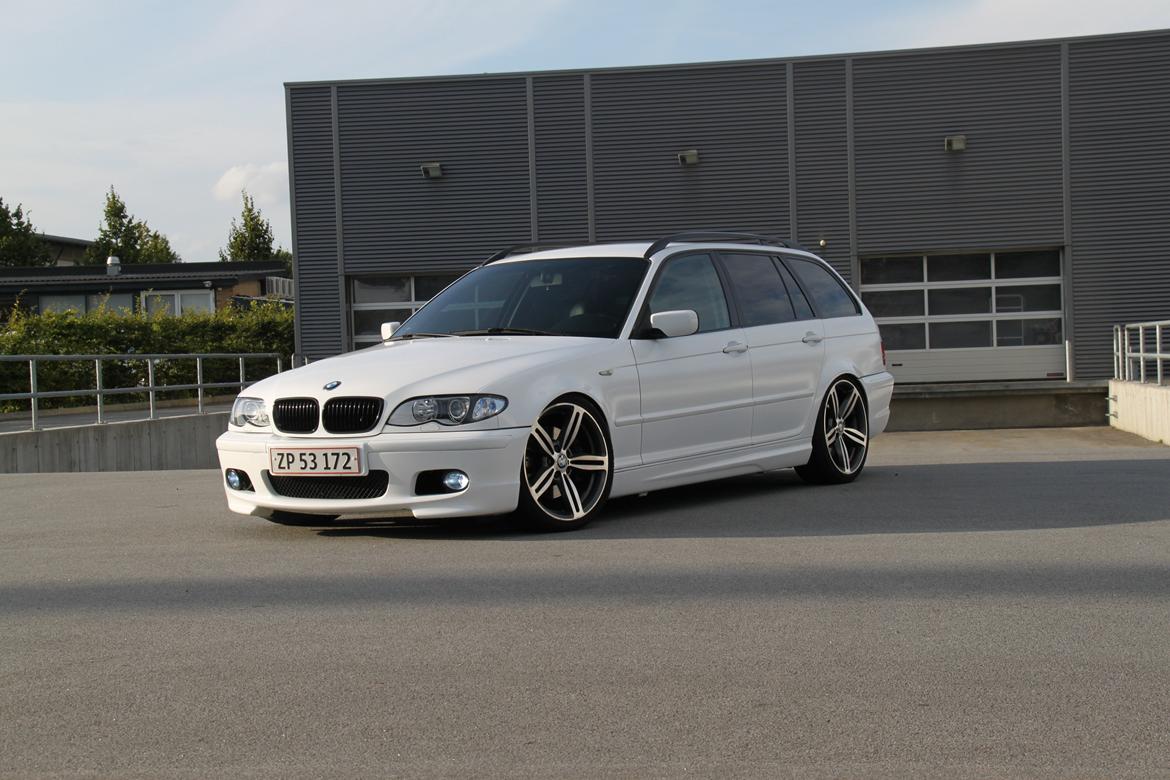 BMW 330d touring billede 5