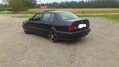 VW Vento 1.8 8v Clx (Total Skadet) billede 8