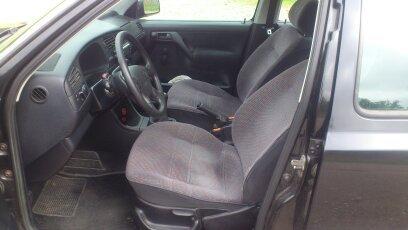 VW Vento 1.8 8v Clx (Total Skadet) billede 11