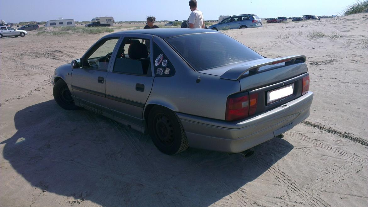 Opel Vectra a (Calectra) Skrottet billede 5