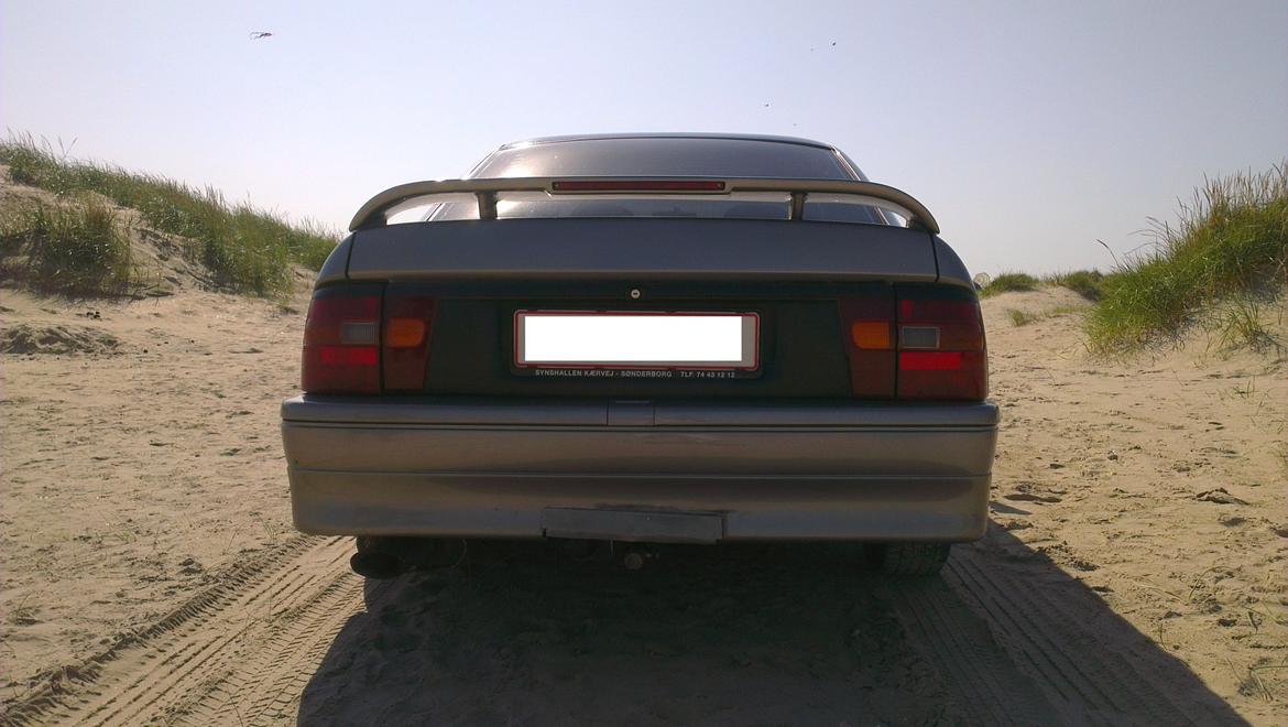 Opel Vectra a (Calectra) Skrottet billede 7