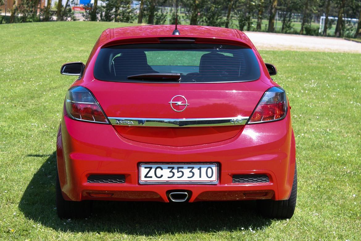 Opel Astra OPC Turbo GTC billede 7