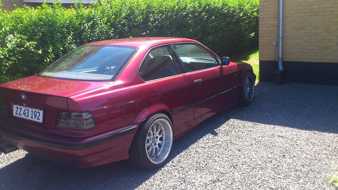 BMW e36 320i coupe billede 6