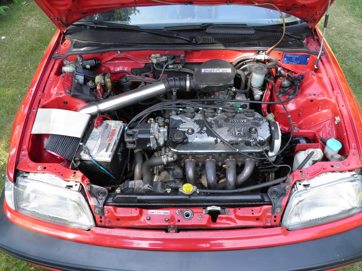 Honda Civic - top dæksel bliver malet rødt lige om lidt :-) plus nogle små ting som får lidt sort.. billede 13