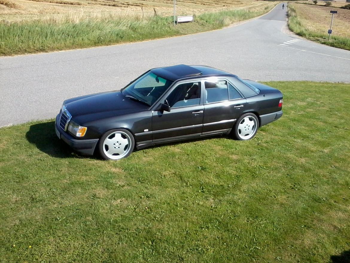 Mercedes Benz W124 300E billede 6