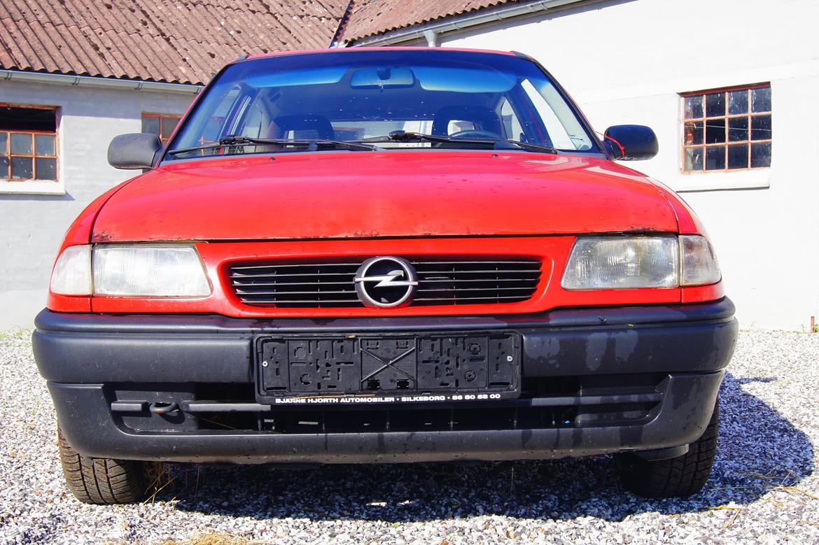 Opel Astra F billede 1